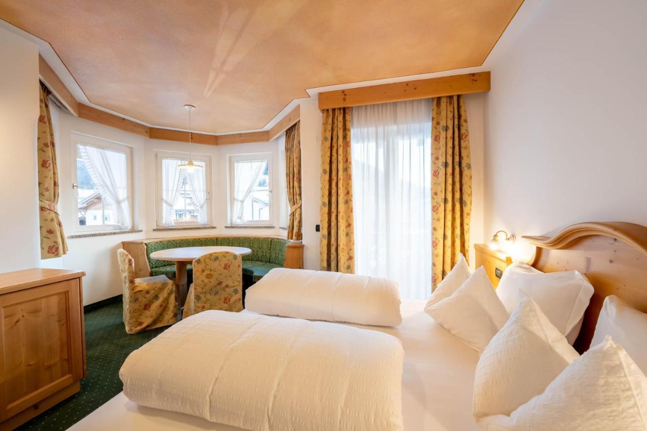 Hotel Chalet Sas Morin Pozza di Fassa Eksteriør bilde