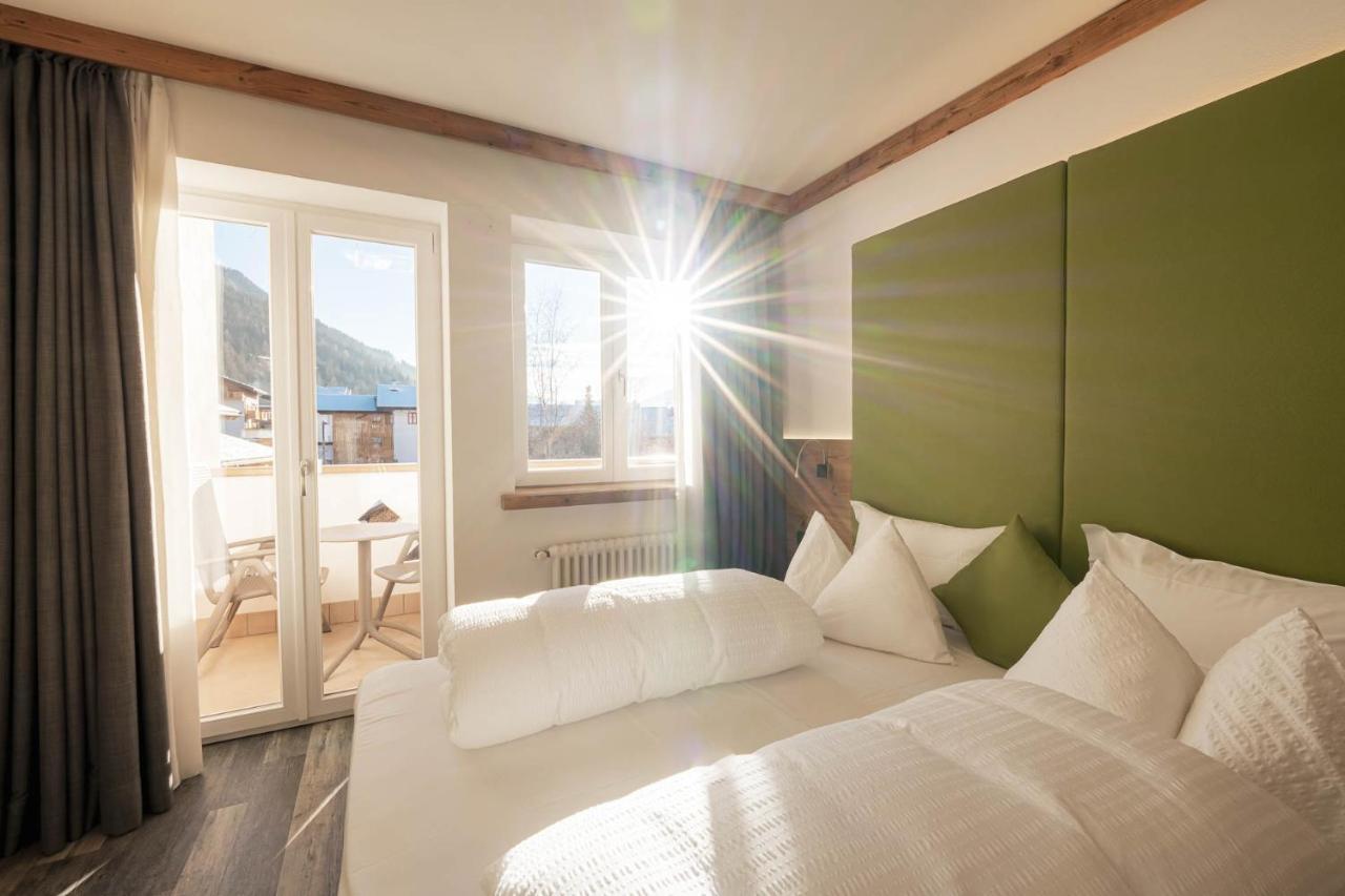 Hotel Chalet Sas Morin Pozza di Fassa Eksteriør bilde
